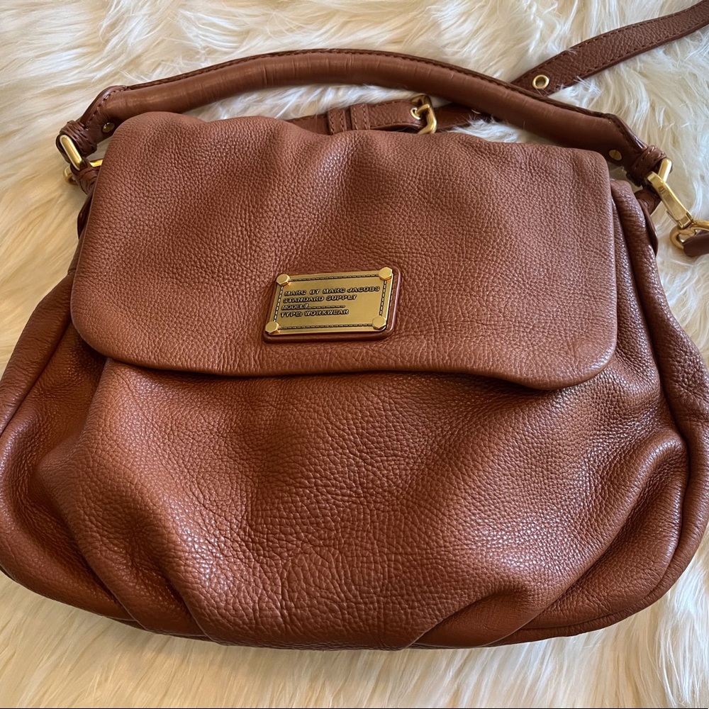EUC Marc by Marc Jacobs lil Ukita Caramel